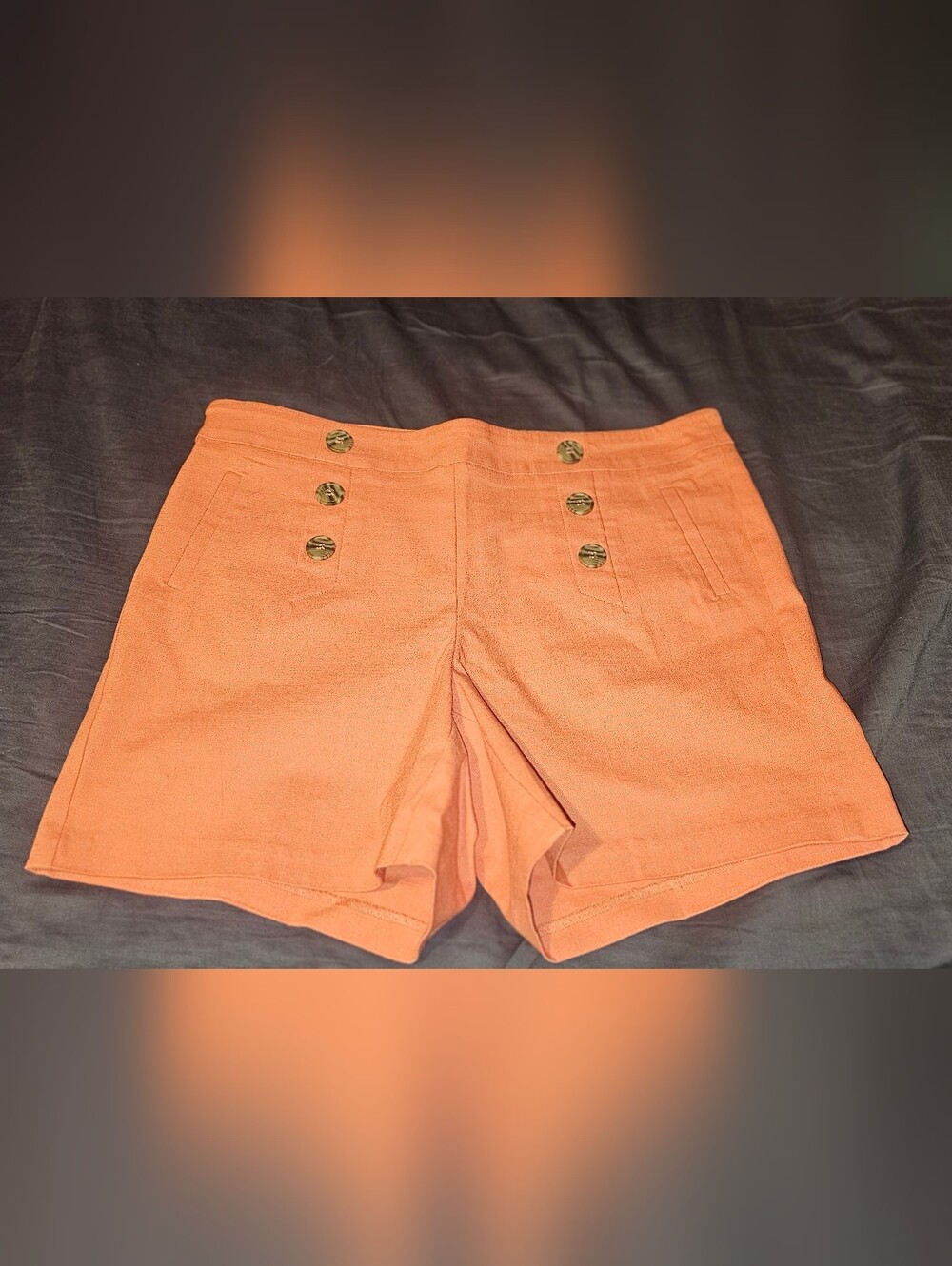 Soho Coral Button-Front High-Waist Twill Stretch Shorts Size M